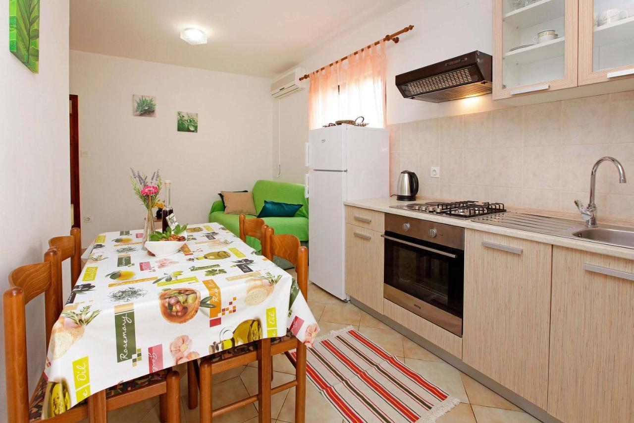 Apartmani Doro Vela Luka Exterior photo